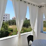 Dora Bibinje, 30 M From The Sea * Bibinje