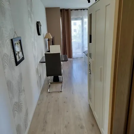 Dora Bibinje, 30 M From The Sea Apartment Bibinje