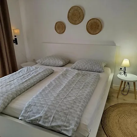 Apartment Dora Bibinje, 30 M From The Sea *