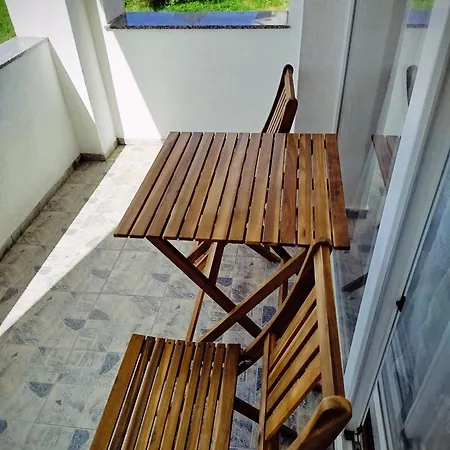 Dora Bibinje, 30 M From The Sea *